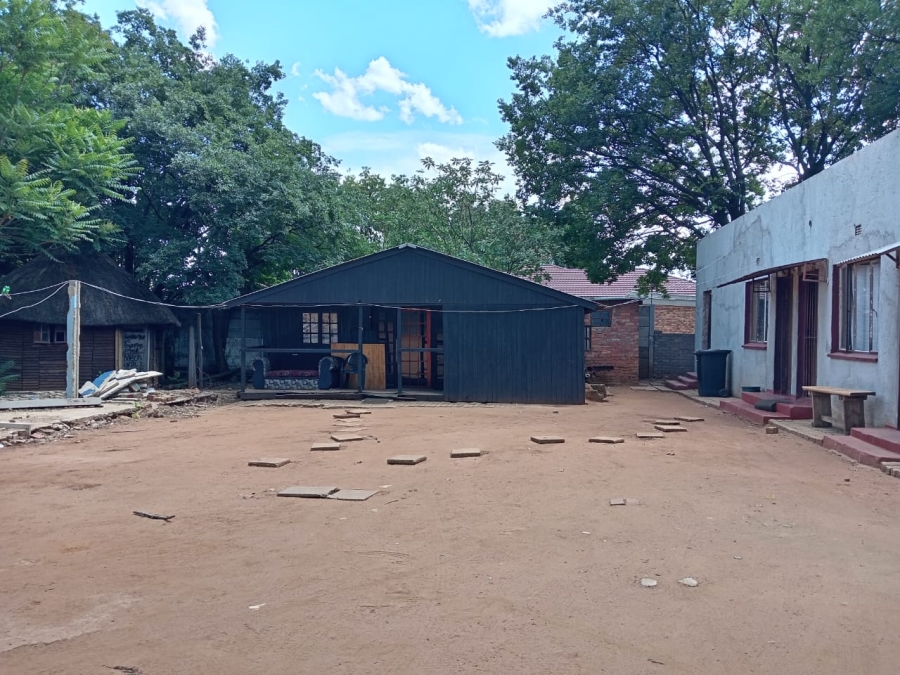 5 Bedroom Property for Sale in Kempton Park Ah Gauteng