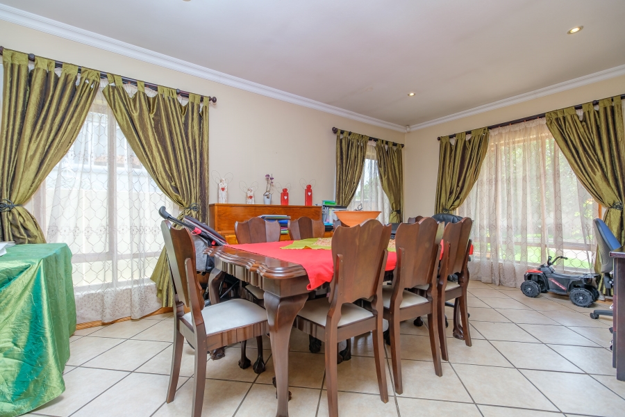 3 Bedroom Property for Sale in Eldo Lakes Estate Gauteng