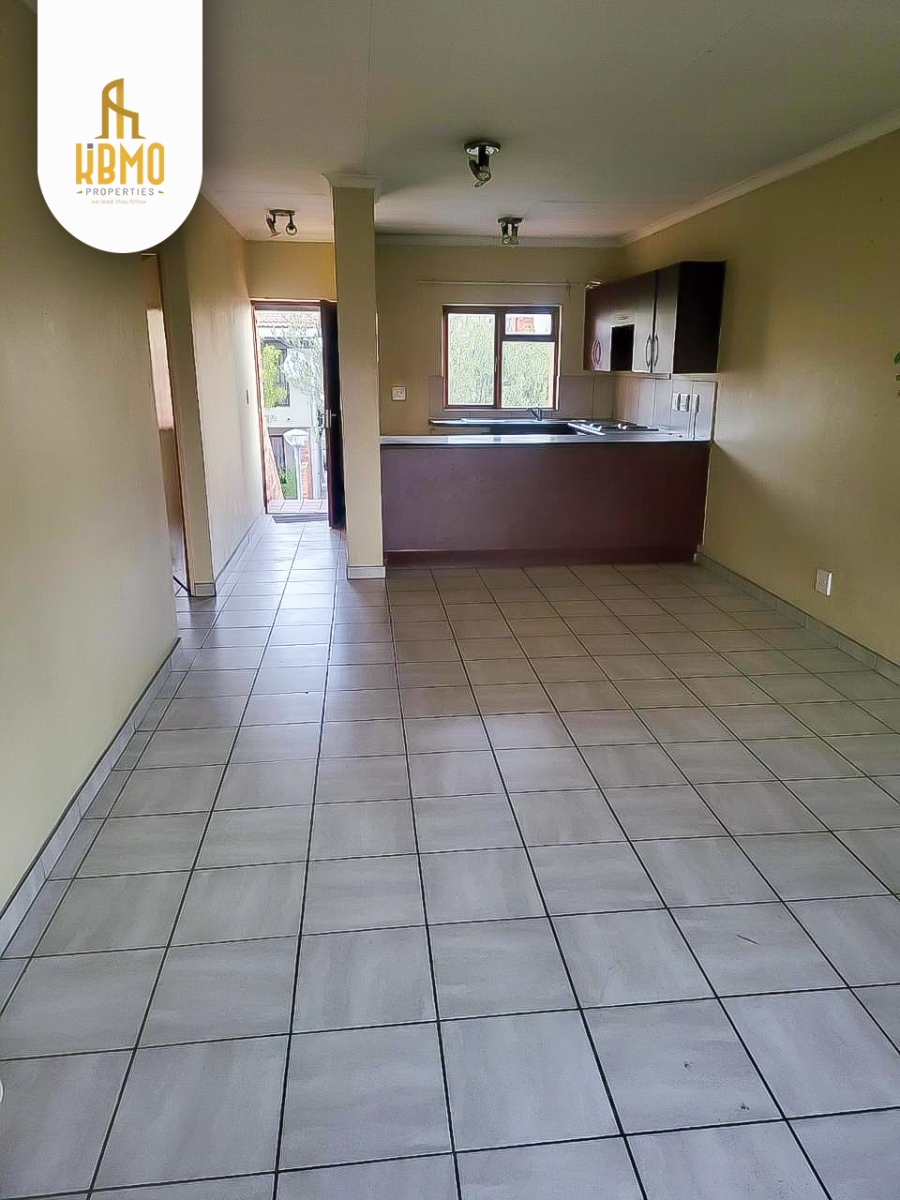 2 Bedroom Property for Sale in Vorna Valley Gauteng