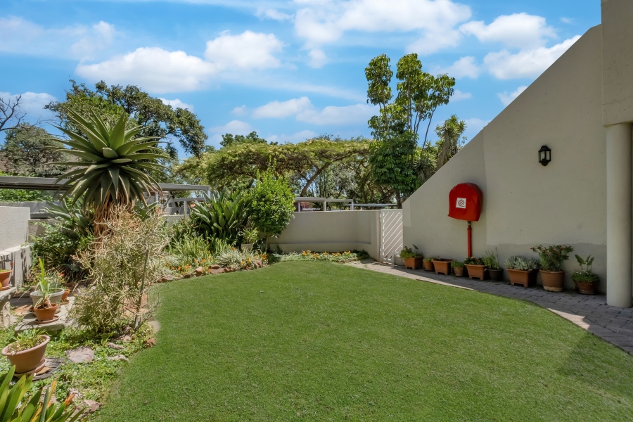 2 Bedroom Property for Sale in Sandown Gauteng