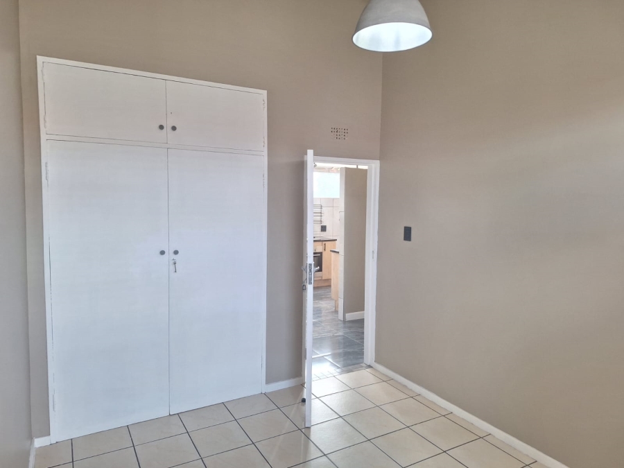 2 Bedroom Property for Sale in Bonaero Park Gauteng