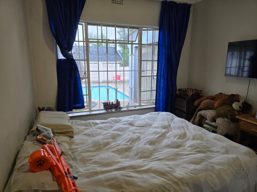 To Let 3 Bedroom Property for Rent in Buurendal Gauteng