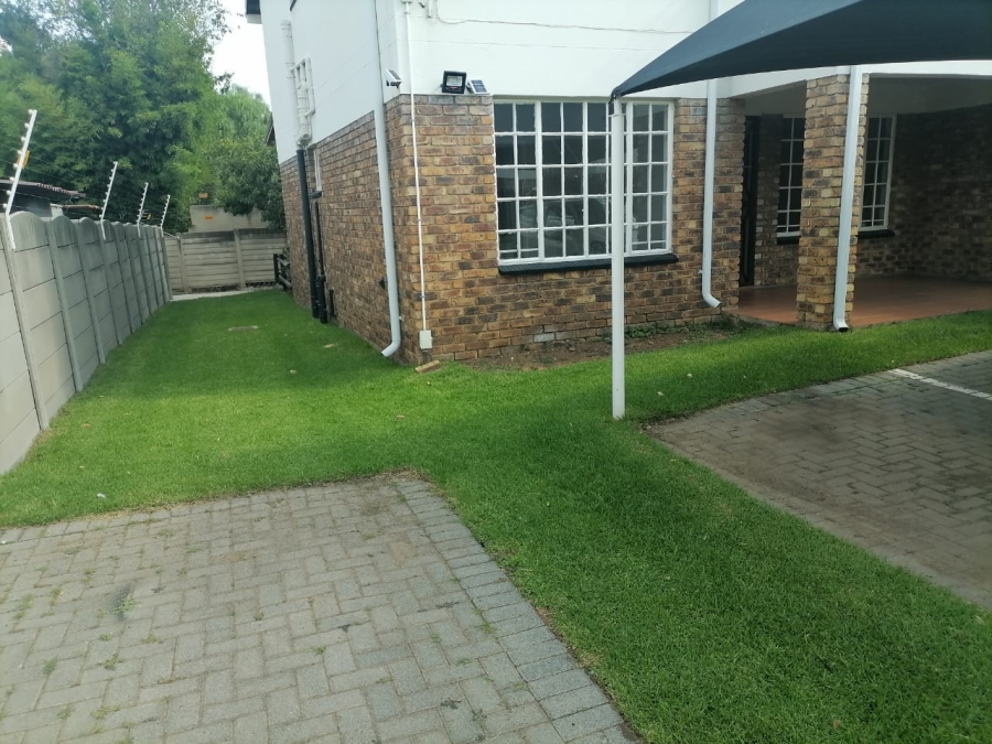3 Bedroom Property for Sale in Beyers Park Gauteng