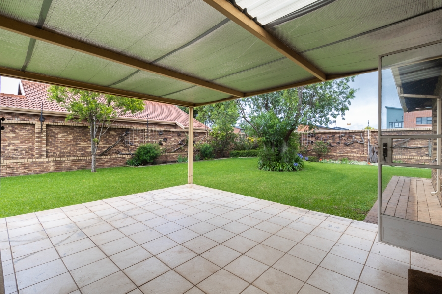 To Let 3 Bedroom Property for Rent in Rietvalleirand Gauteng