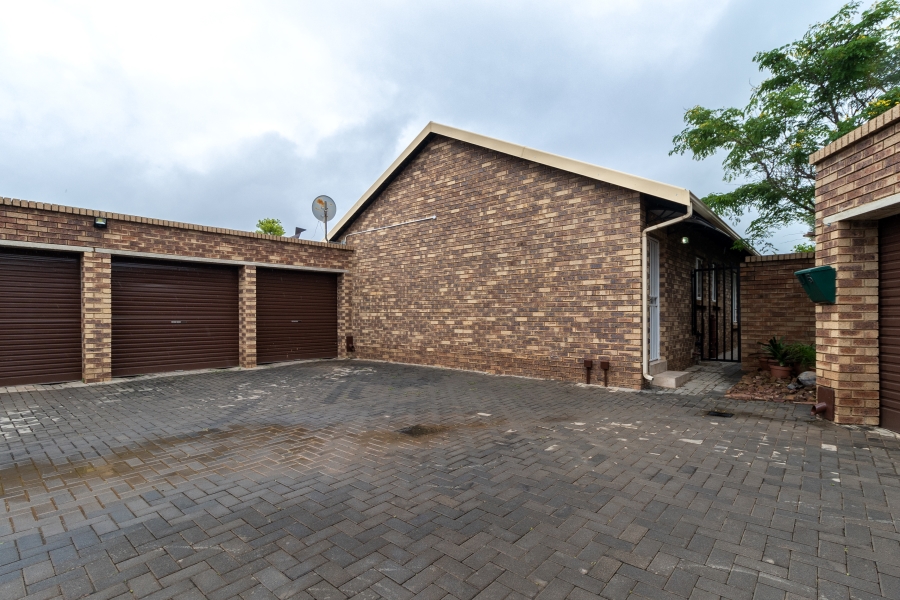 To Let 3 Bedroom Property for Rent in Rietvalleirand Gauteng