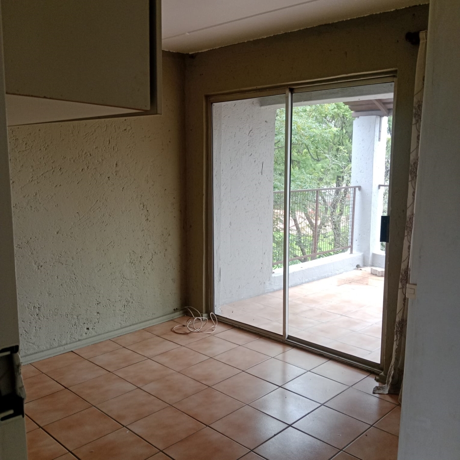 2 Bedroom Property for Sale in Vorna Valley Gauteng