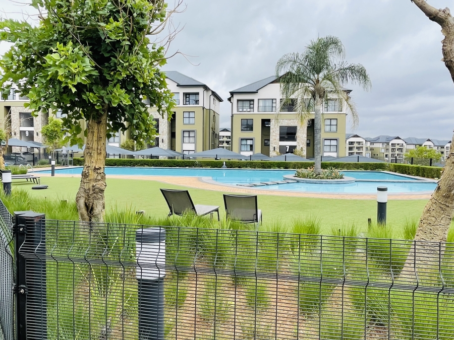 To Let 3 Bedroom Property for Rent in Waterfall Gauteng