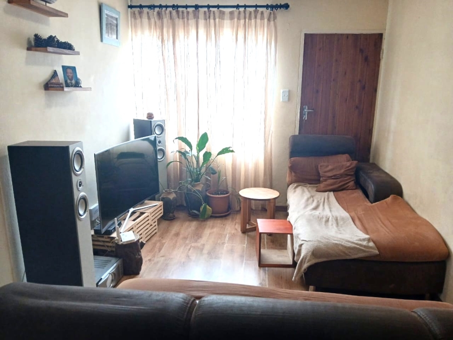 3 Bedroom Property for Sale in Windmill Park Gauteng