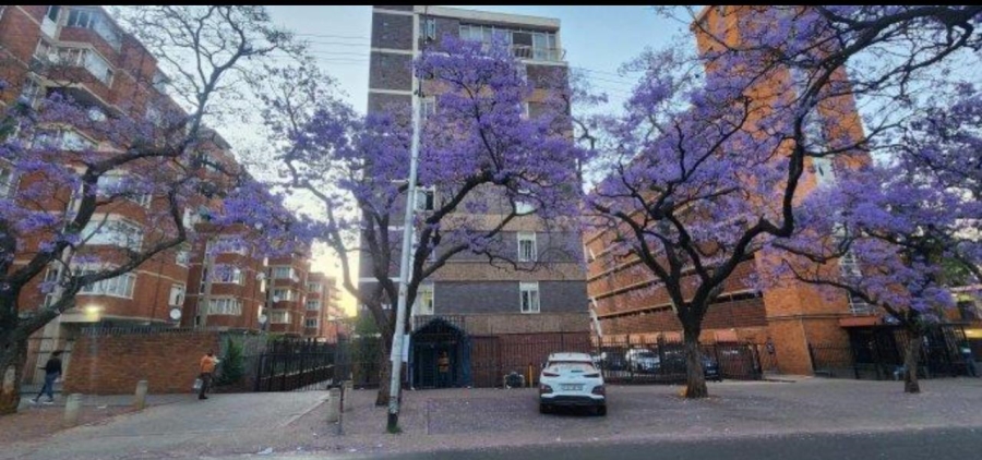 5 Bedroom Property for Sale in Sunnyside Gauteng