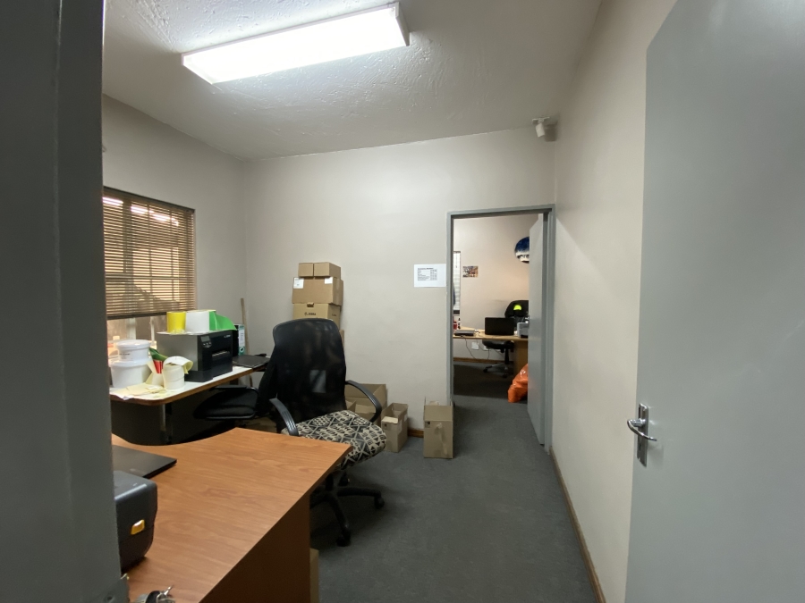 To Let commercial Property for Rent in Spartan Gauteng