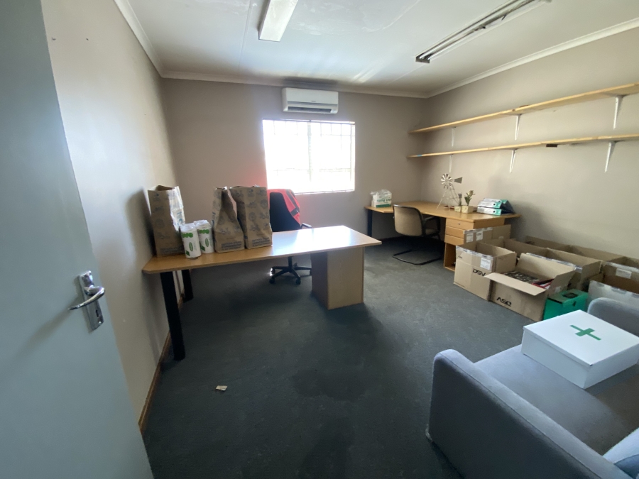 To Let commercial Property for Rent in Spartan Gauteng