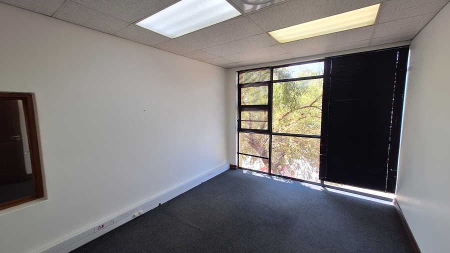 To Let commercial Property for Rent in North Riding Gauteng