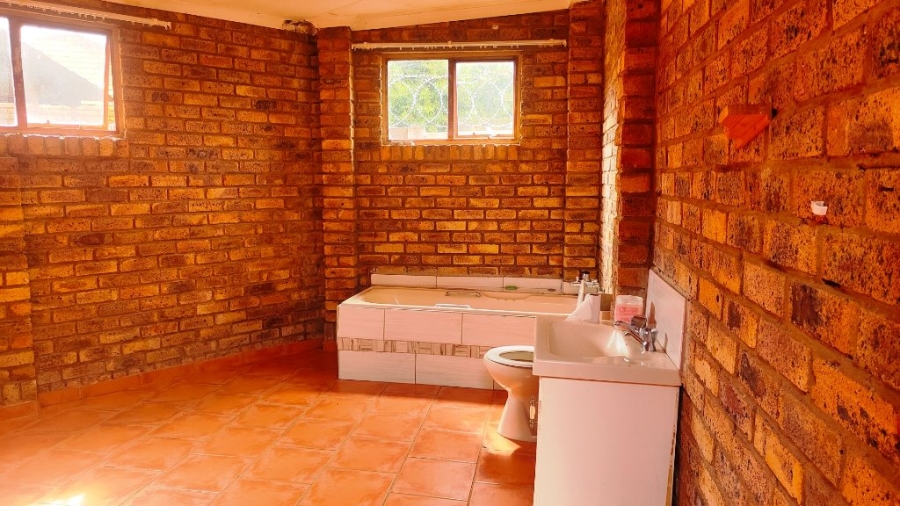 3 Bedroom Property for Sale in Chantelle Gauteng