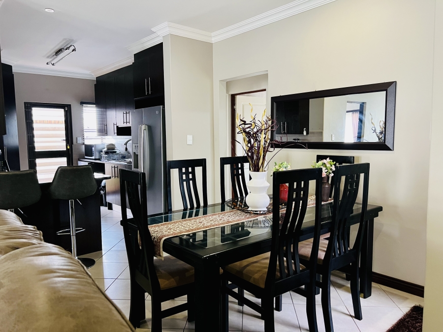 3 Bedroom Property for Sale in Annlin Gauteng