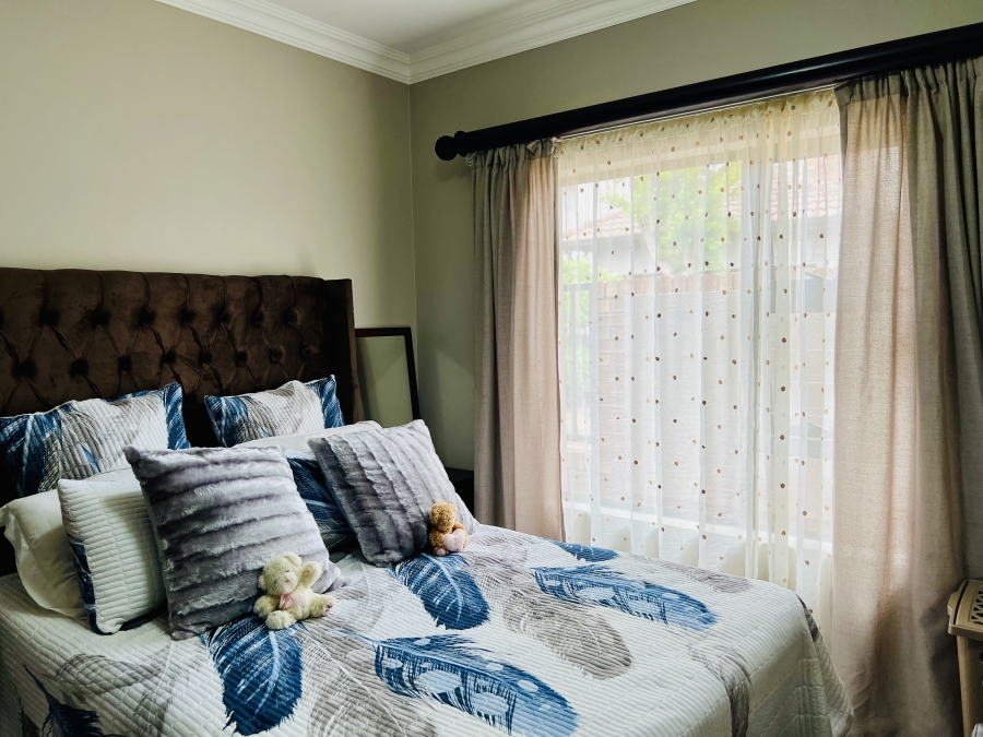 3 Bedroom Property for Sale in Annlin Gauteng