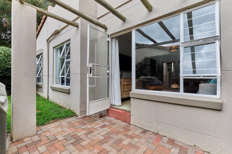 2 Bedroom Property for Sale in Douglasdale Gauteng