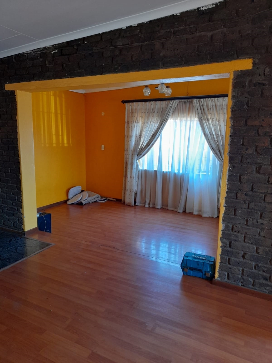 To Let 3 Bedroom Property for Rent in Geluksdal Gauteng