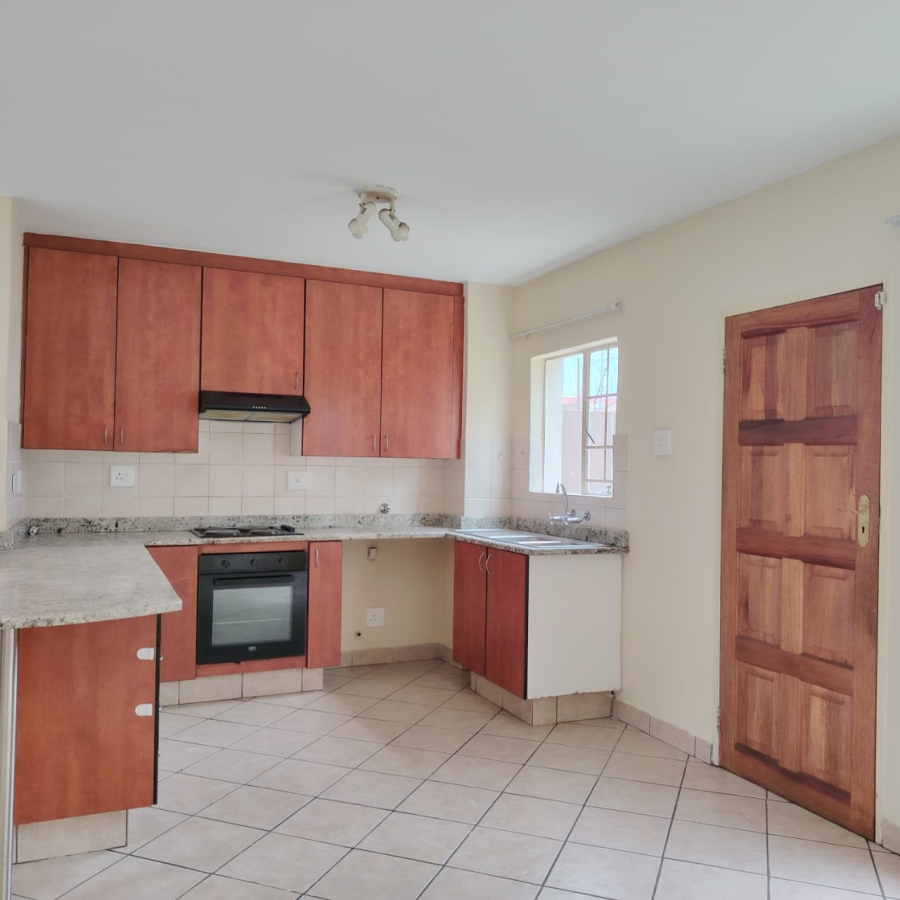 2 Bedroom Property for Sale in Halfway Gardens Gauteng