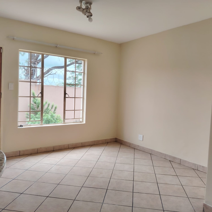 2 Bedroom Property for Sale in Halfway Gardens Gauteng