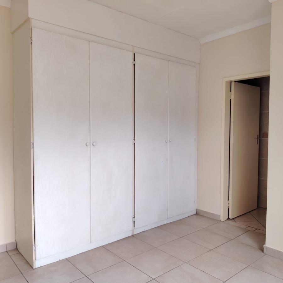 2 Bedroom Property for Sale in Halfway Gardens Gauteng