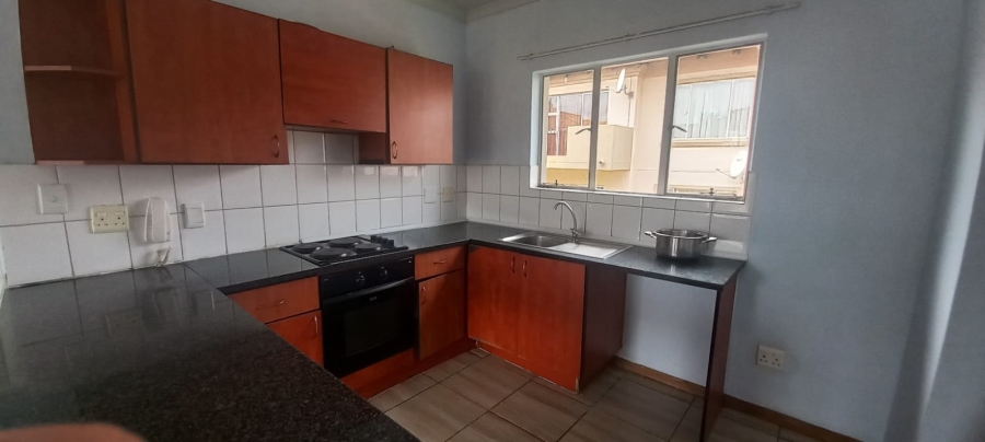 To Let 2 Bedroom Property for Rent in Ferndale Gauteng