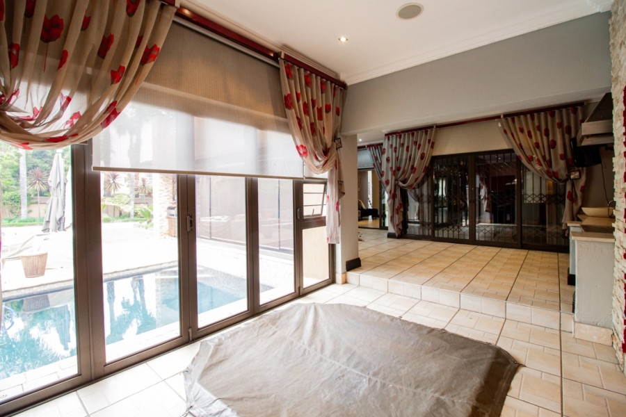 6 Bedroom Property for Sale in Sunward Park Gauteng