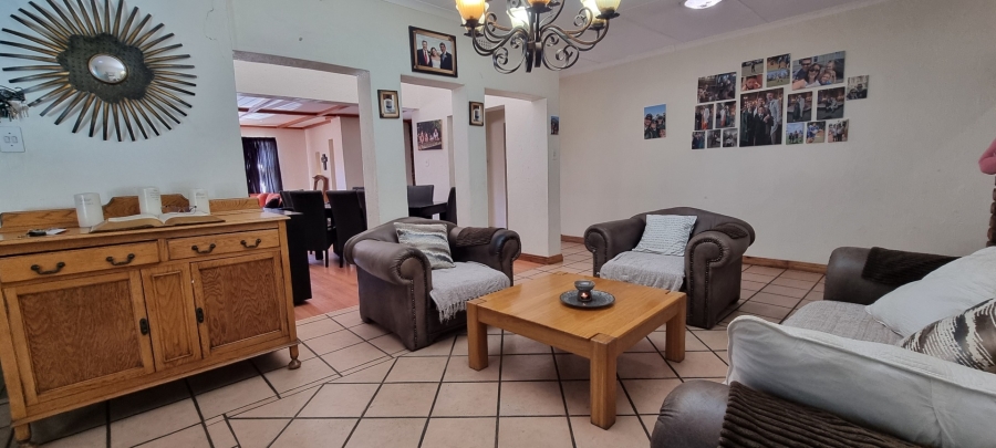 4 Bedroom Property for Sale in Sunward Park Gauteng