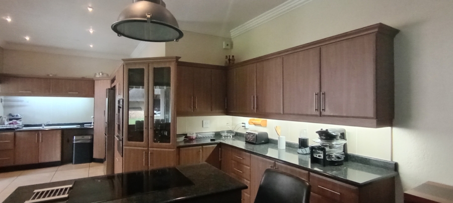 3 Bedroom Property for Sale in Edelweiss Gauteng