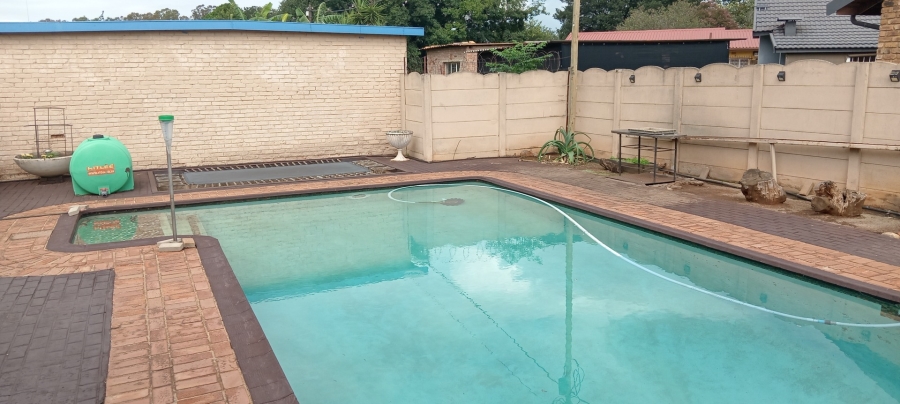 3 Bedroom Property for Sale in Edelweiss Gauteng