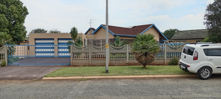 3 Bedroom Property for Sale in Edelweiss Gauteng