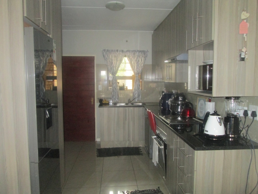 2 Bedroom Property for Sale in Brentwood Park Gauteng