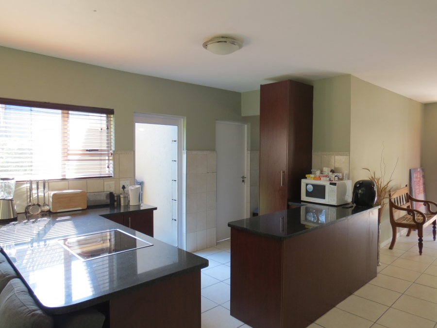 3 Bedroom Property for Sale in Greenstone Hill Gauteng