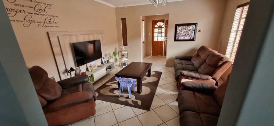 3 Bedroom Property for Sale in Wierda Park Gauteng