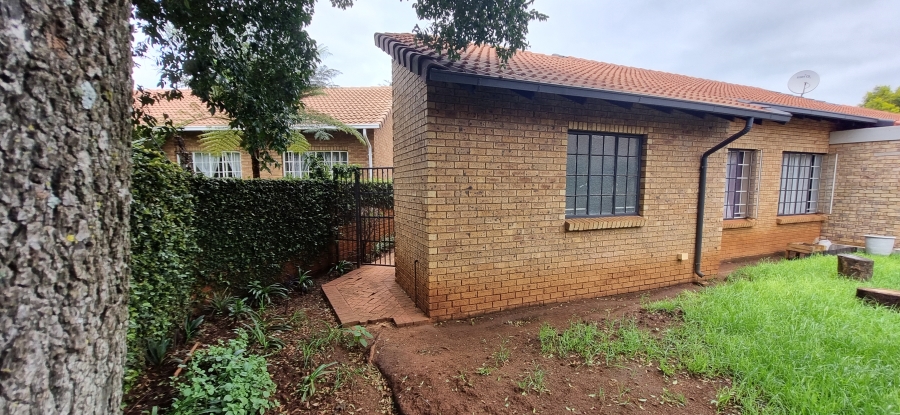 3 Bedroom Property for Sale in Wierda Park Gauteng