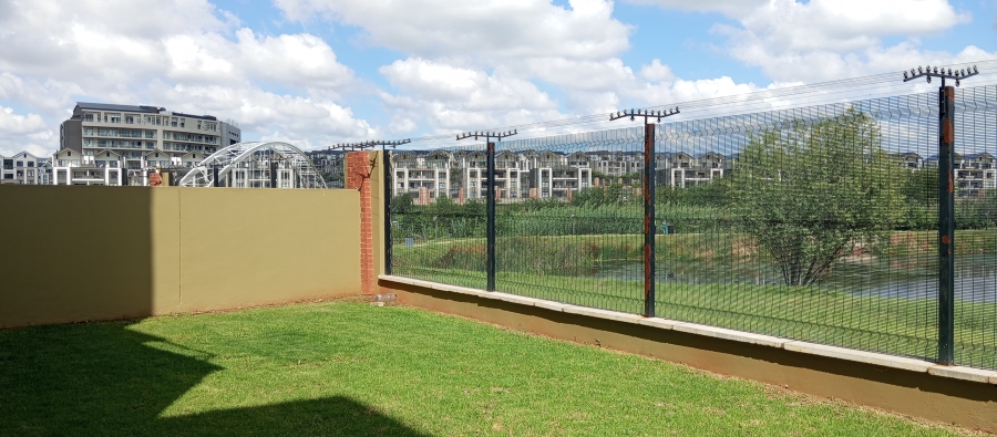 To Let 3 Bedroom Property for Rent in Waterfall Gauteng