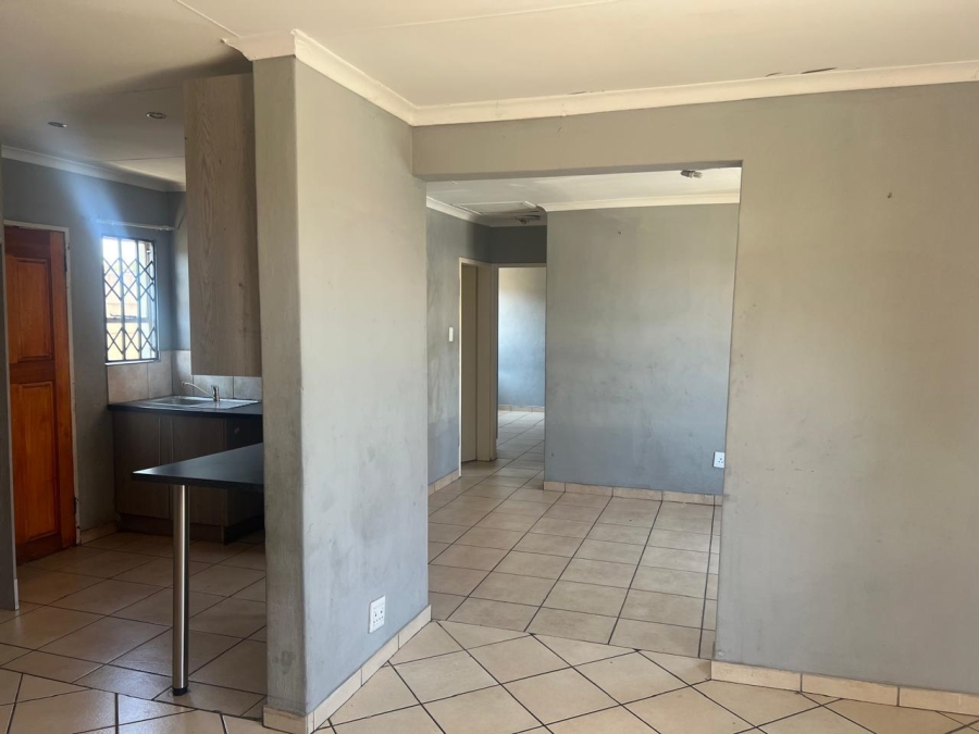 2 Bedroom Property for Sale in Klipfontein View Gauteng