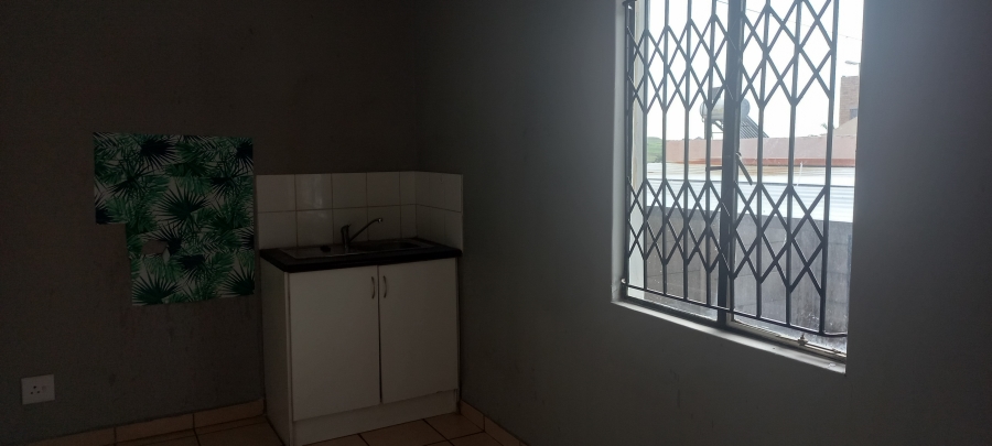 2 Bedroom Property for Sale in Klipfontein View Gauteng