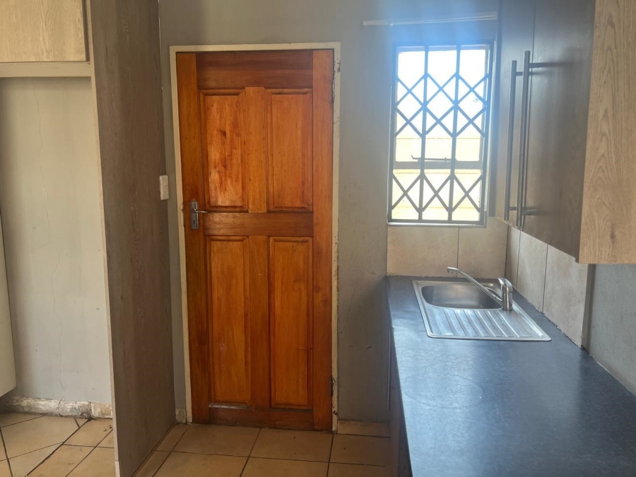 2 Bedroom Property for Sale in Klipfontein View Gauteng