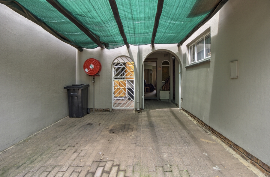 3 Bedroom Property for Sale in Glen Marais Gauteng