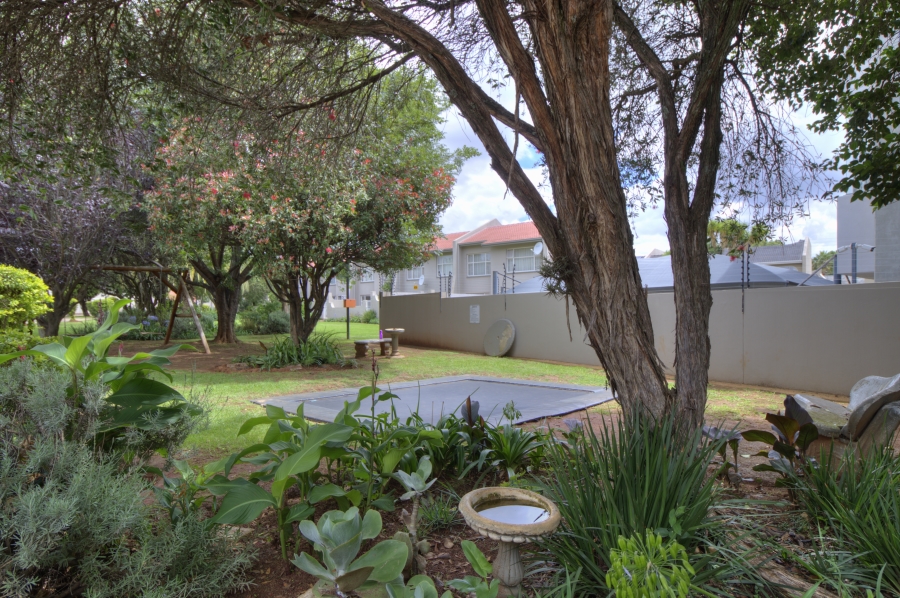 3 Bedroom Property for Sale in Glen Marais Gauteng