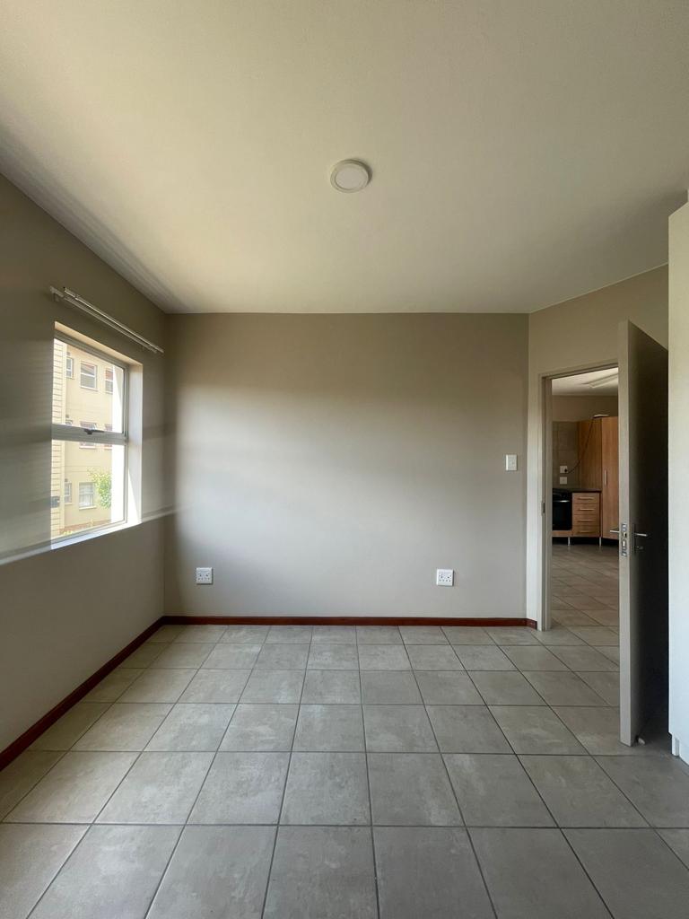 To Let 2 Bedroom Property for Rent in Kosmosdal Gauteng