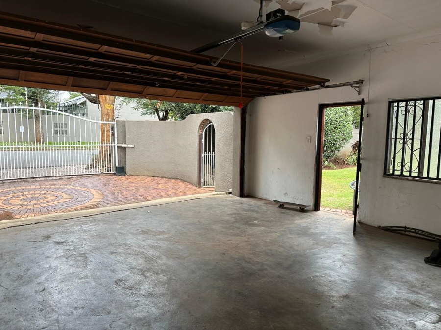 To Let 3 Bedroom Property for Rent in Edendale Gauteng