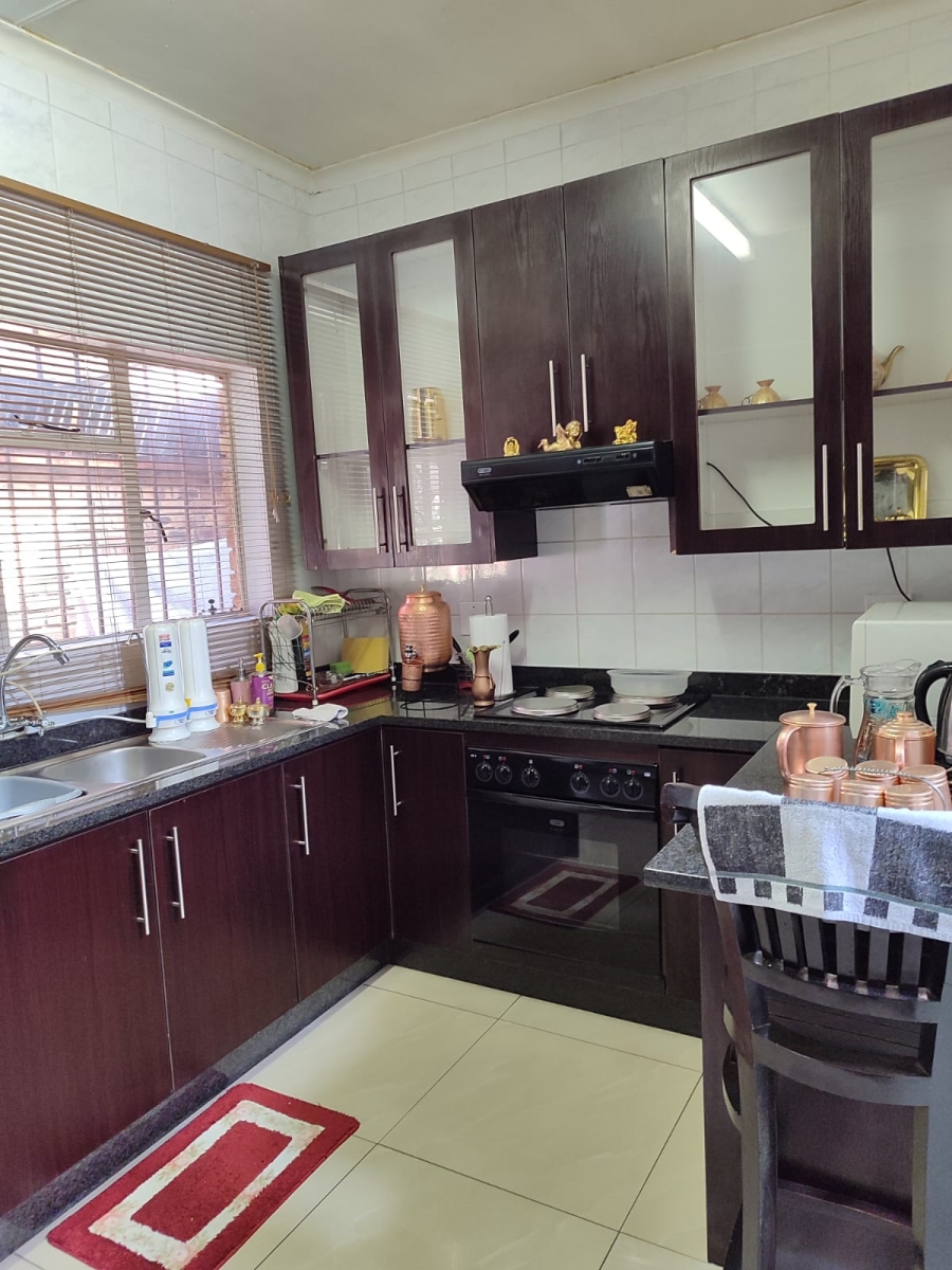 To Let 4 Bedroom Property for Rent in Noordwyk Gauteng