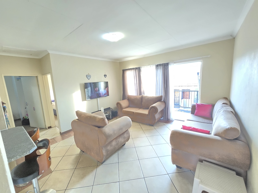 2 Bedroom Property for Sale in Wilgeheuwel Gauteng