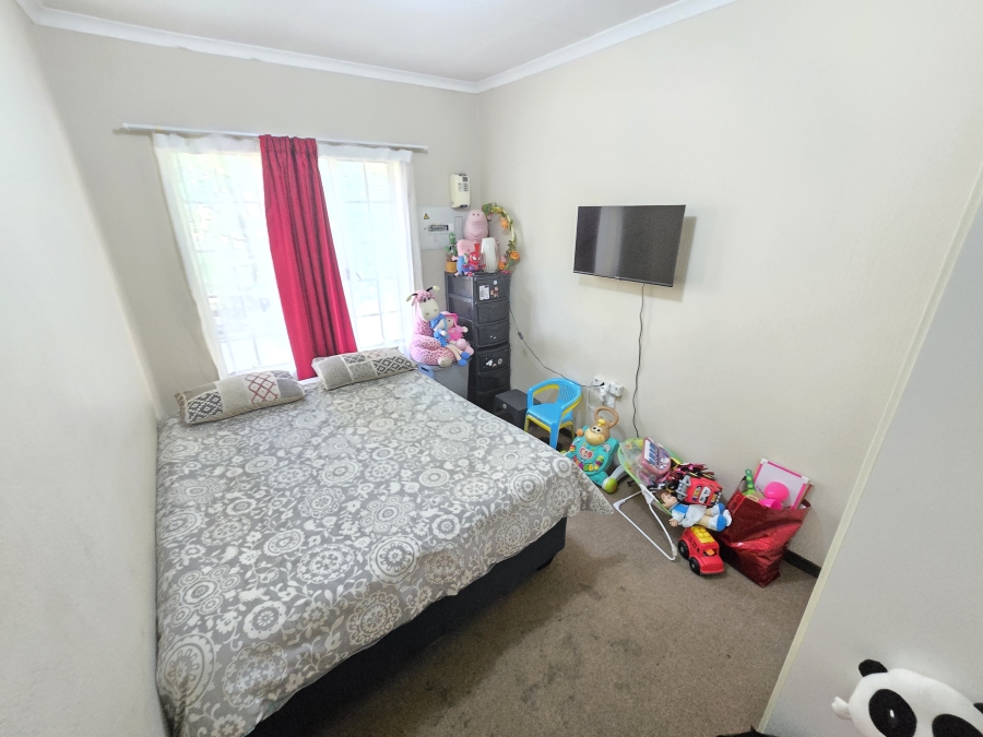 2 Bedroom Property for Sale in Wilgeheuwel Gauteng