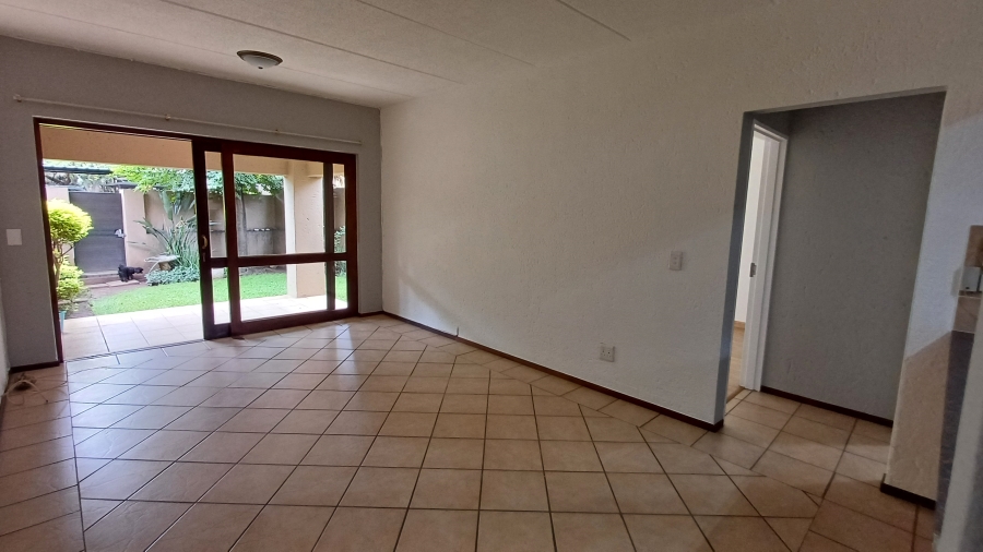 1 Bedroom Property for Sale in Sunninghill Gauteng