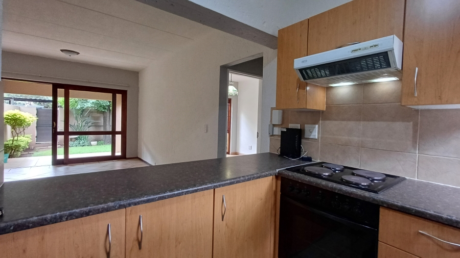 1 Bedroom Property for Sale in Sunninghill Gauteng