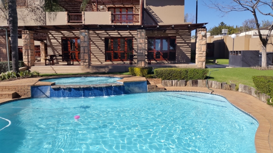 1 Bedroom Property for Sale in Sunninghill Gauteng