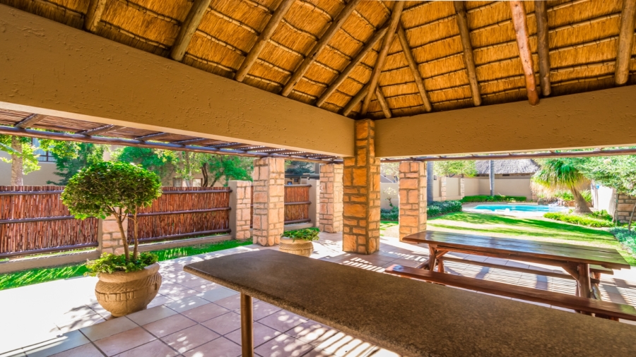 1 Bedroom Property for Sale in Sunninghill Gauteng