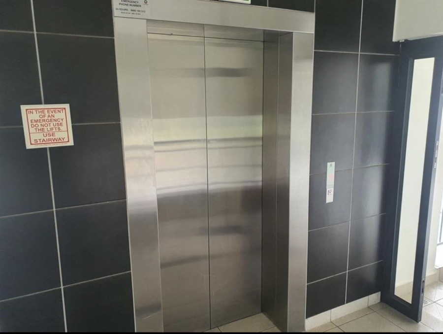 1 Bedroom Property for Sale in Rivonia Gauteng